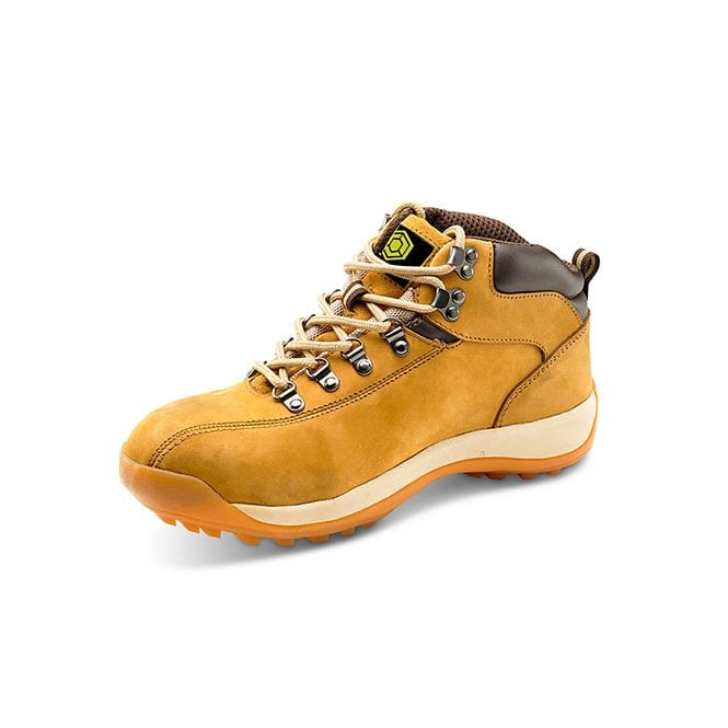 Beeswift Beeswift CLICK SBP CHUKKA BOOT NUBUCK